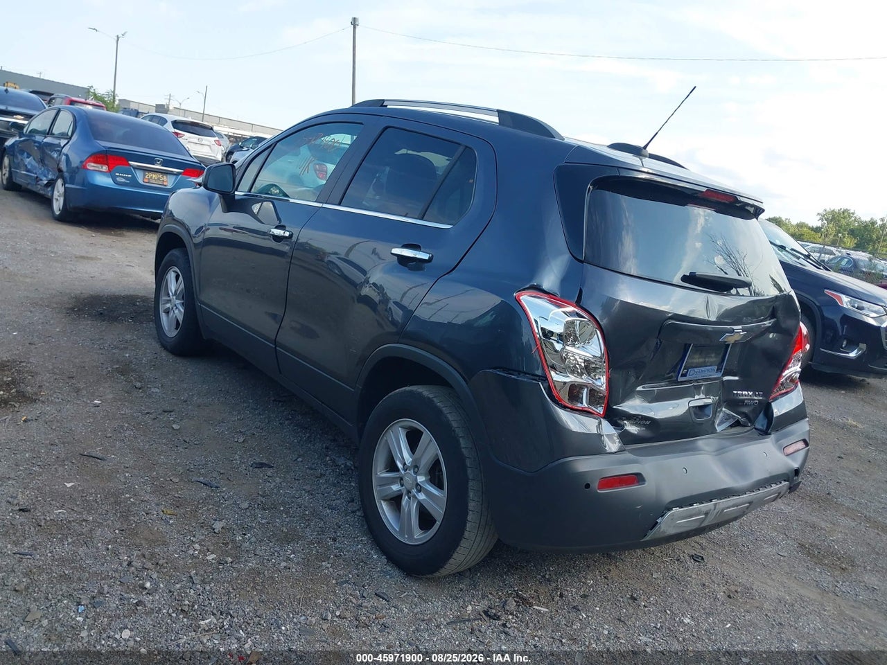 2016 CHEVROLET TRAX LT · 3/11