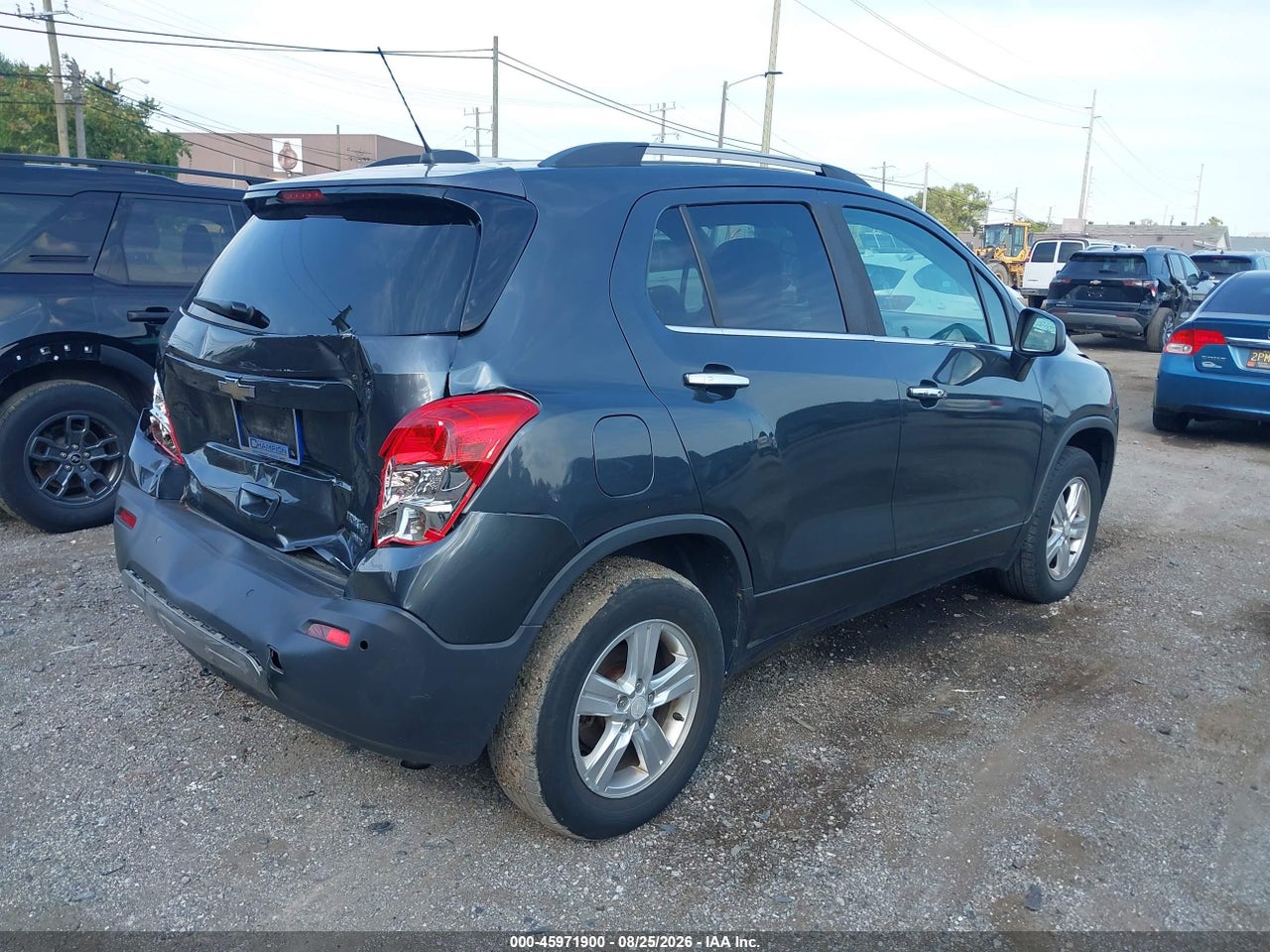 2016 CHEVROLET TRAX LT · 4/11