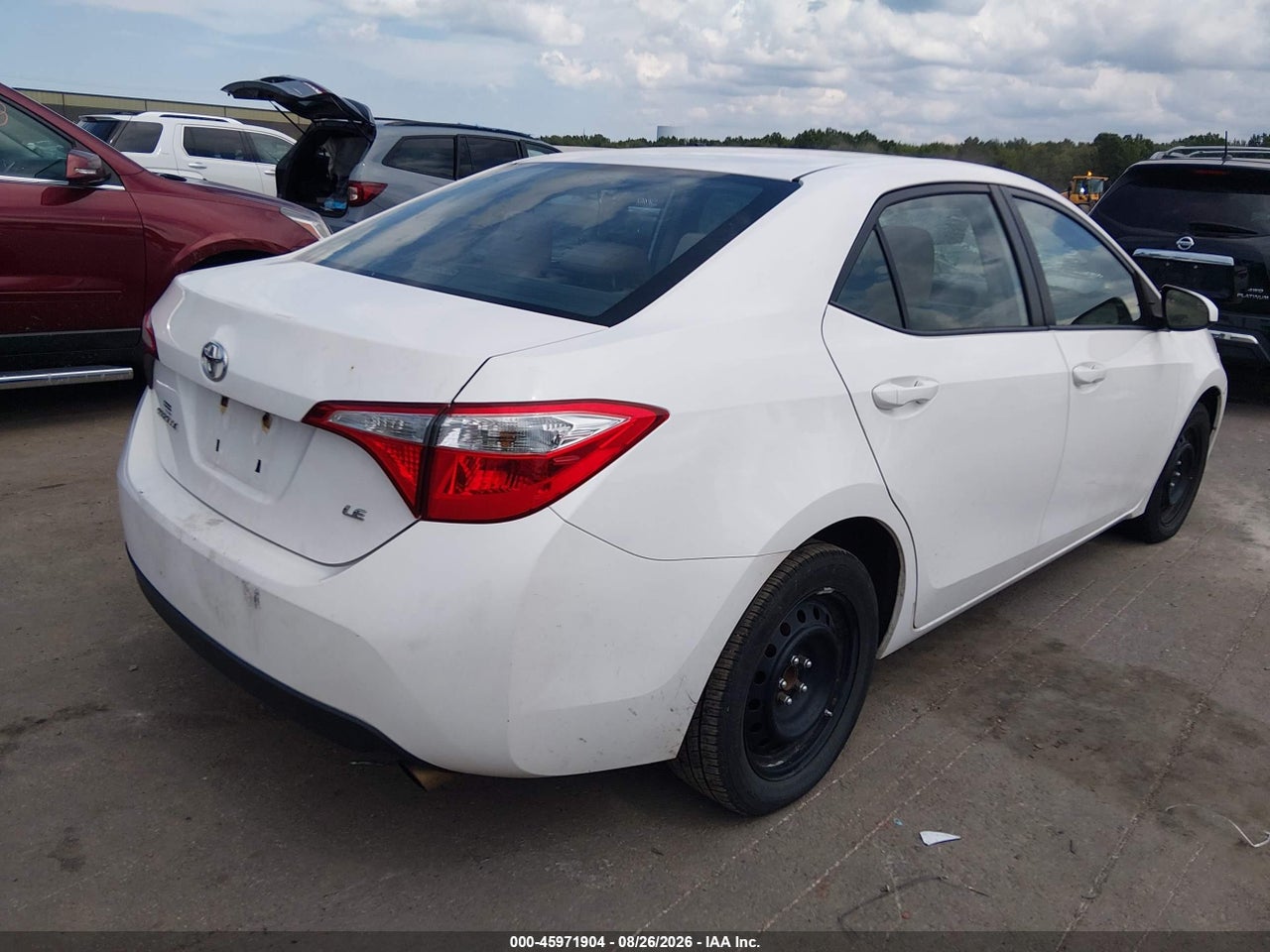 2016 TOYOTA COROLLA LE · 4/11