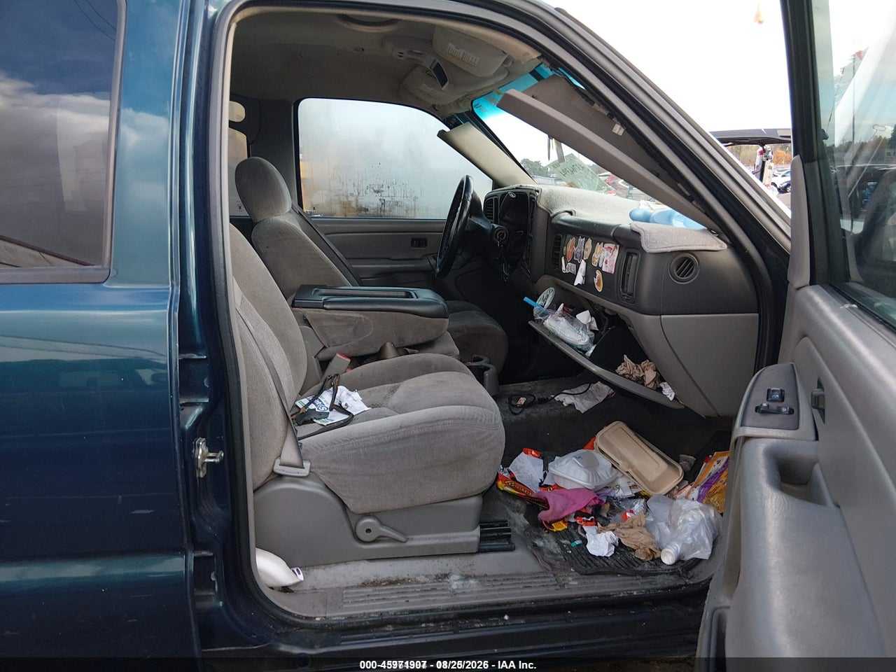 2005 CHEVROLET AVALANCHE 1500 LS · 5/11