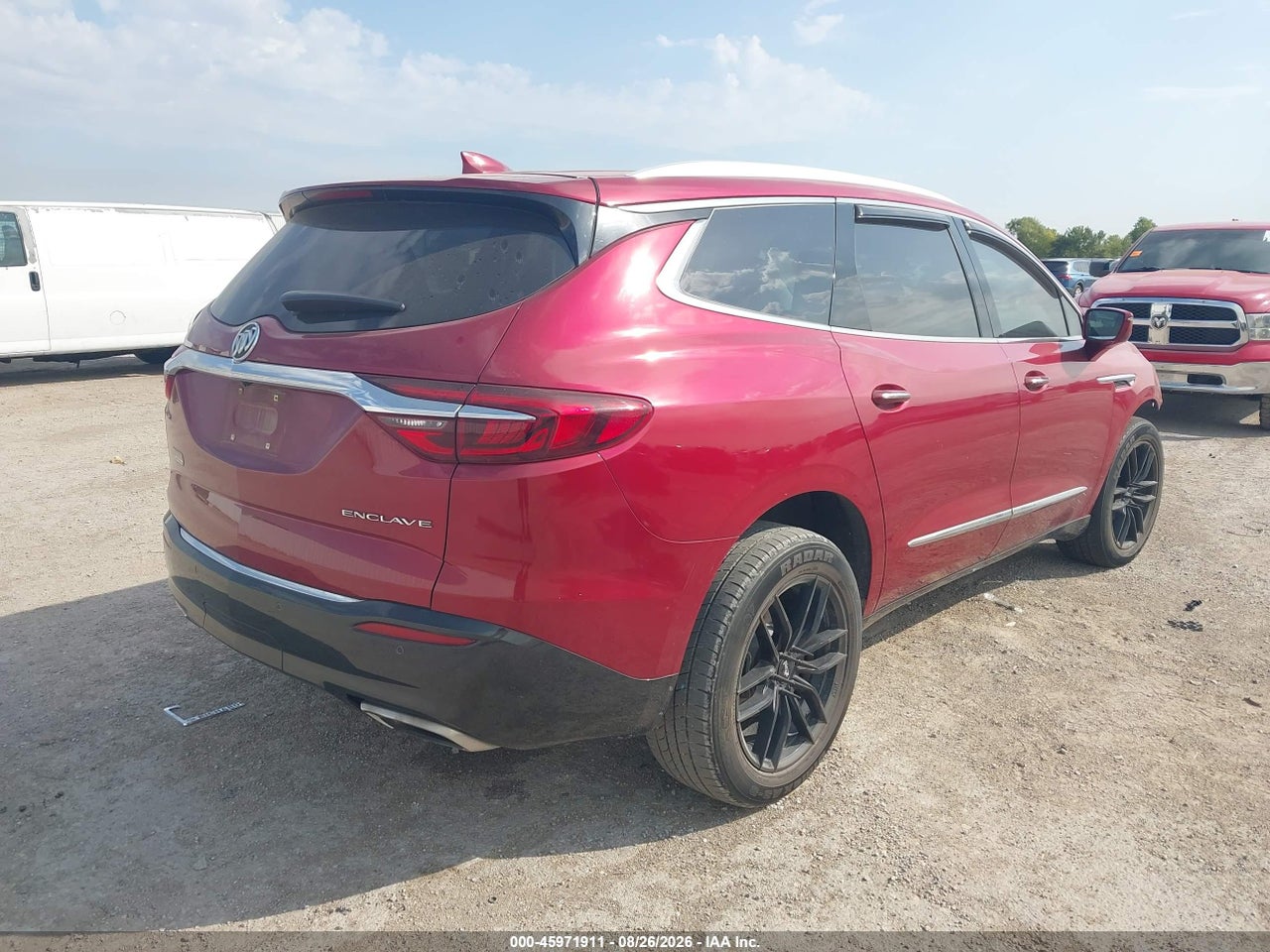 2019 BUICK ENCLAVE FWD ESSENCE · 4/11