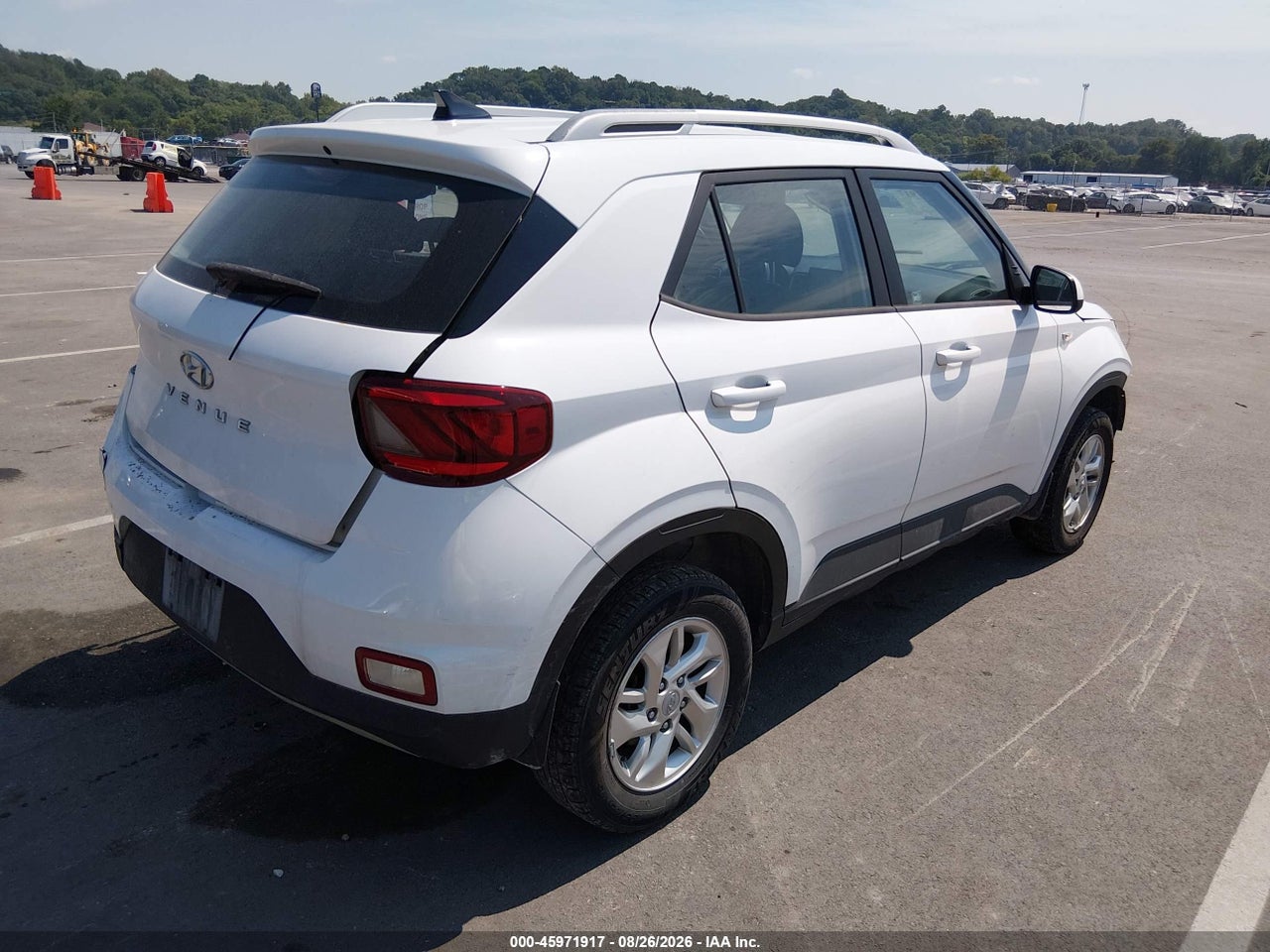 2020 HYUNDAI VENUE SEL · 4/11