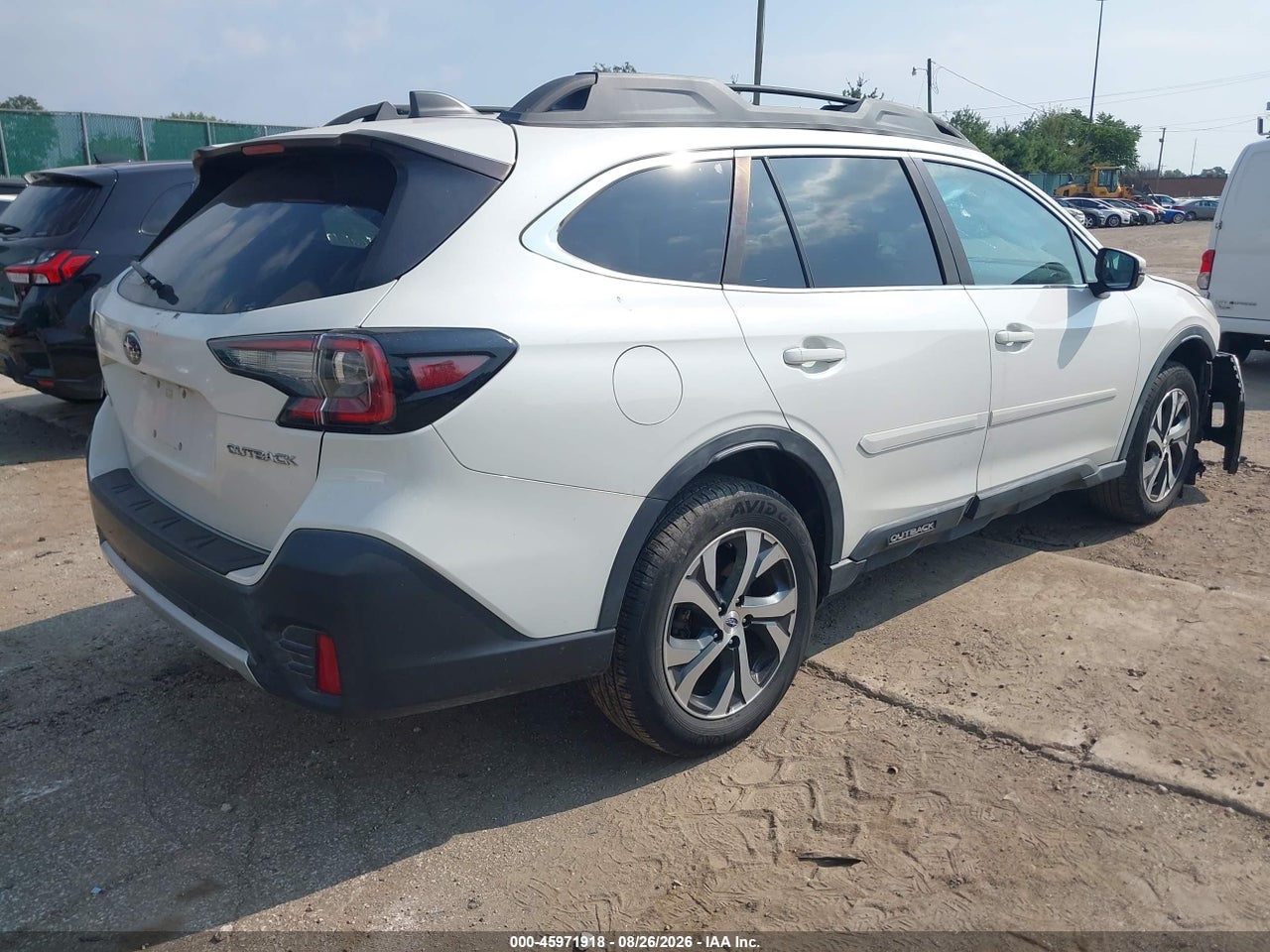 2020 SUBARU OUTBACK LIMITED · 4/11