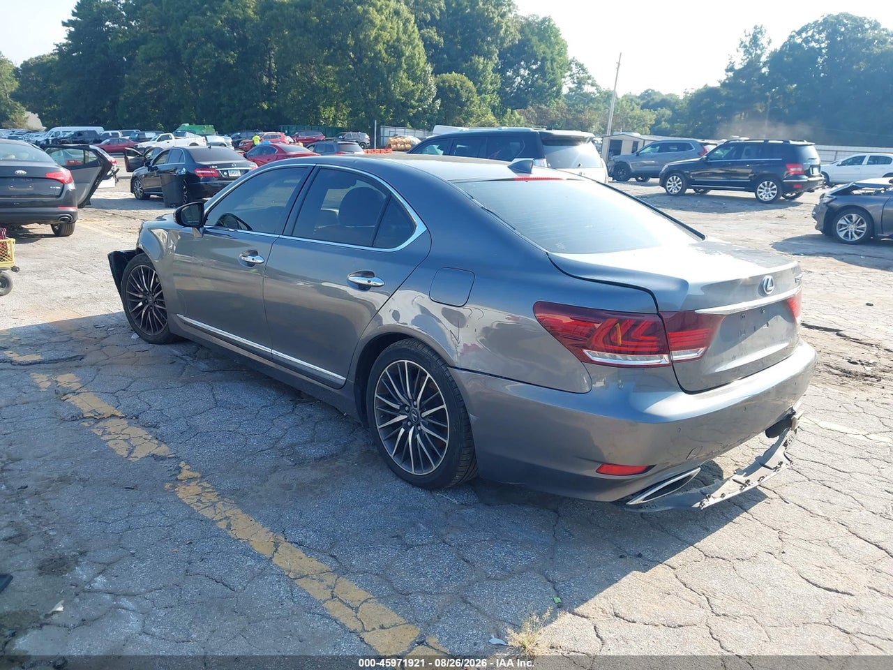 2014 LEXUS LS 460 · 3/11