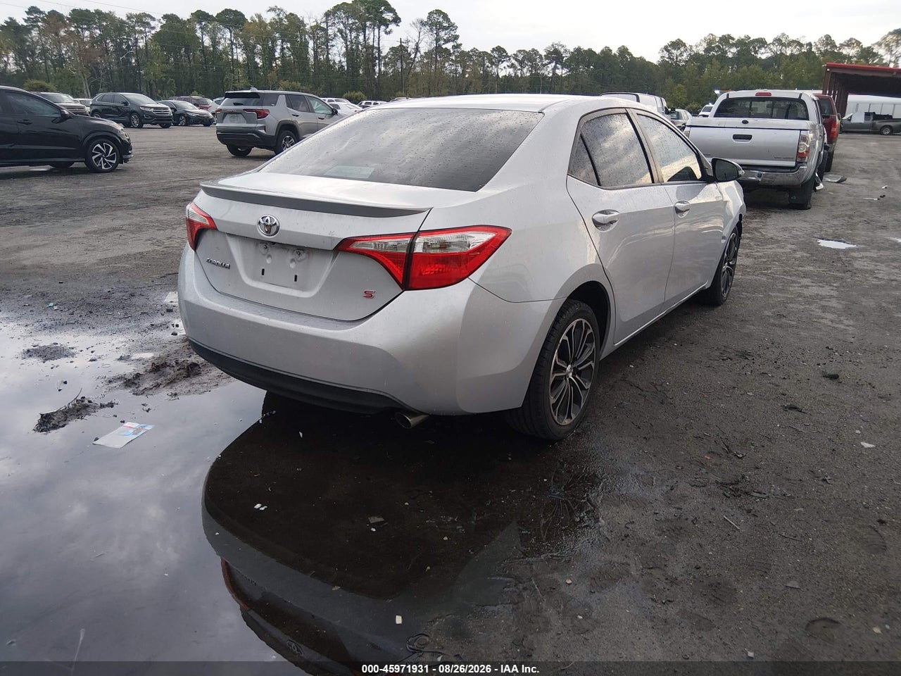 2015 TOYOTA COROLLA S PLUS · 4/11