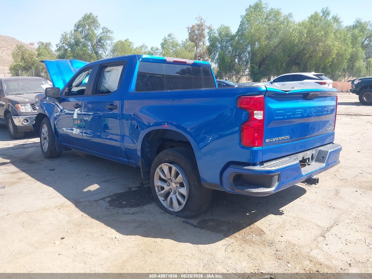 2022 CHEVROLET SILVERADO 1500 2WD  SHORT BED CUSTOM · 3/10