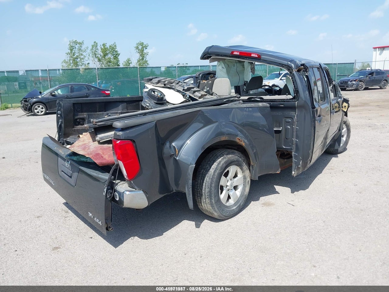 2013 NISSAN FRONTIER SV · 4/11