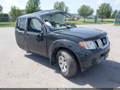 1N6AD0FV0DN****** · 2013 NISSAN FRONTIER SV