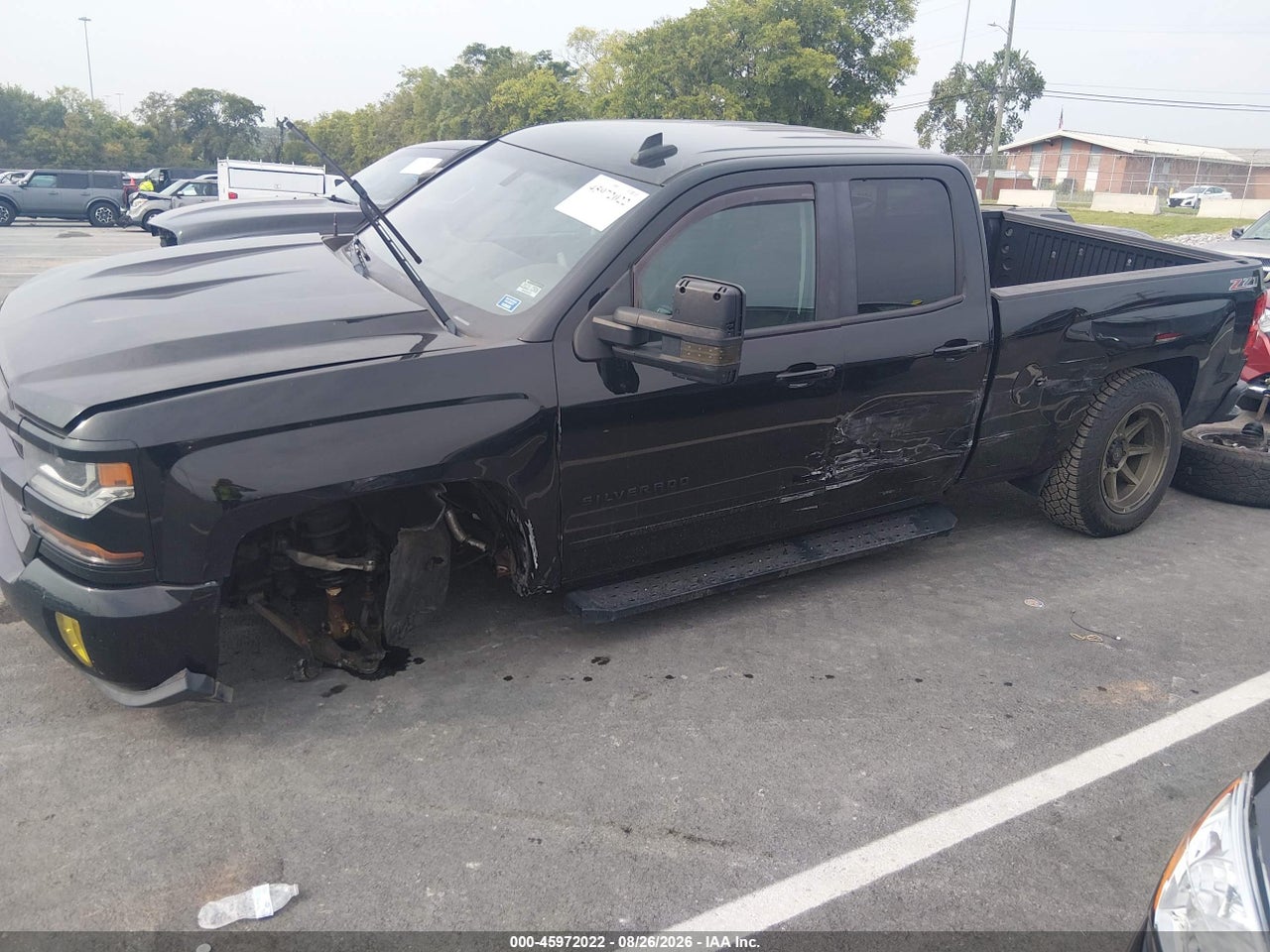 2016 CHEVROLET SILVERADO 1500 LT · 6/11