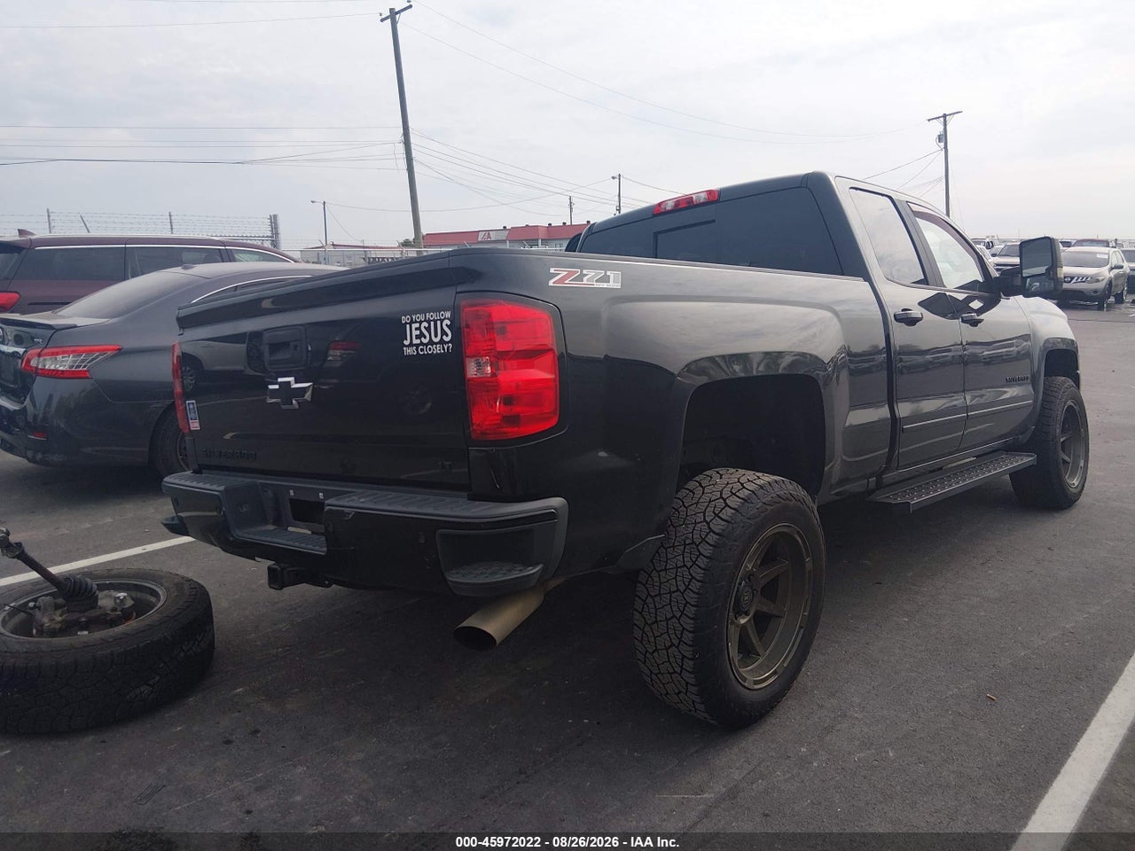 2016 CHEVROLET SILVERADO 1500 LT · 4/11