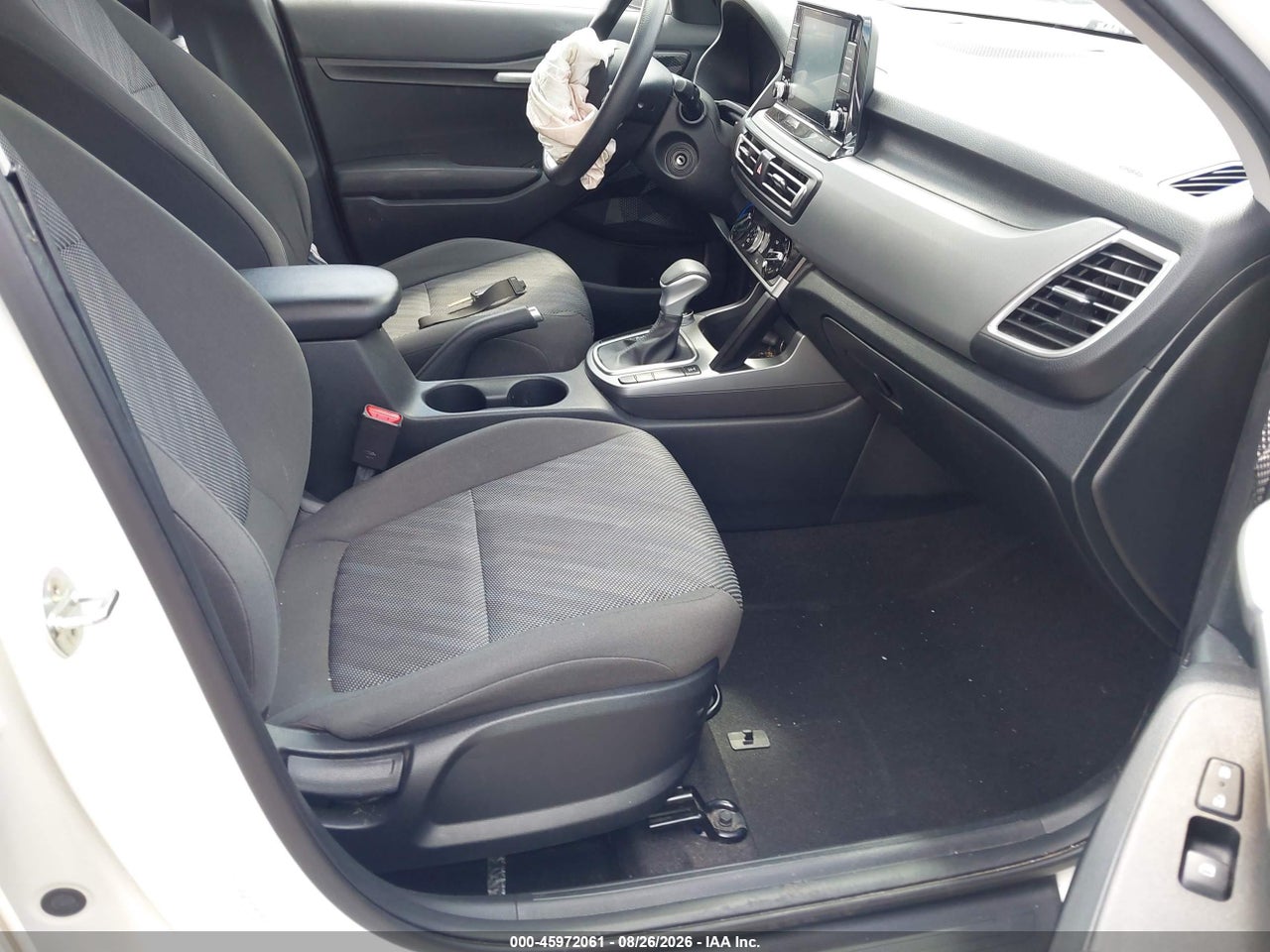 2022 KIA SELTOS LX · 5/11