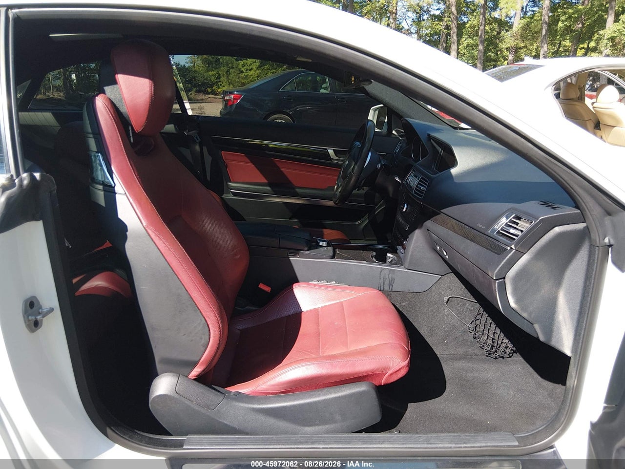 2016 MERCEDES-BENZ E 400 · 5/11