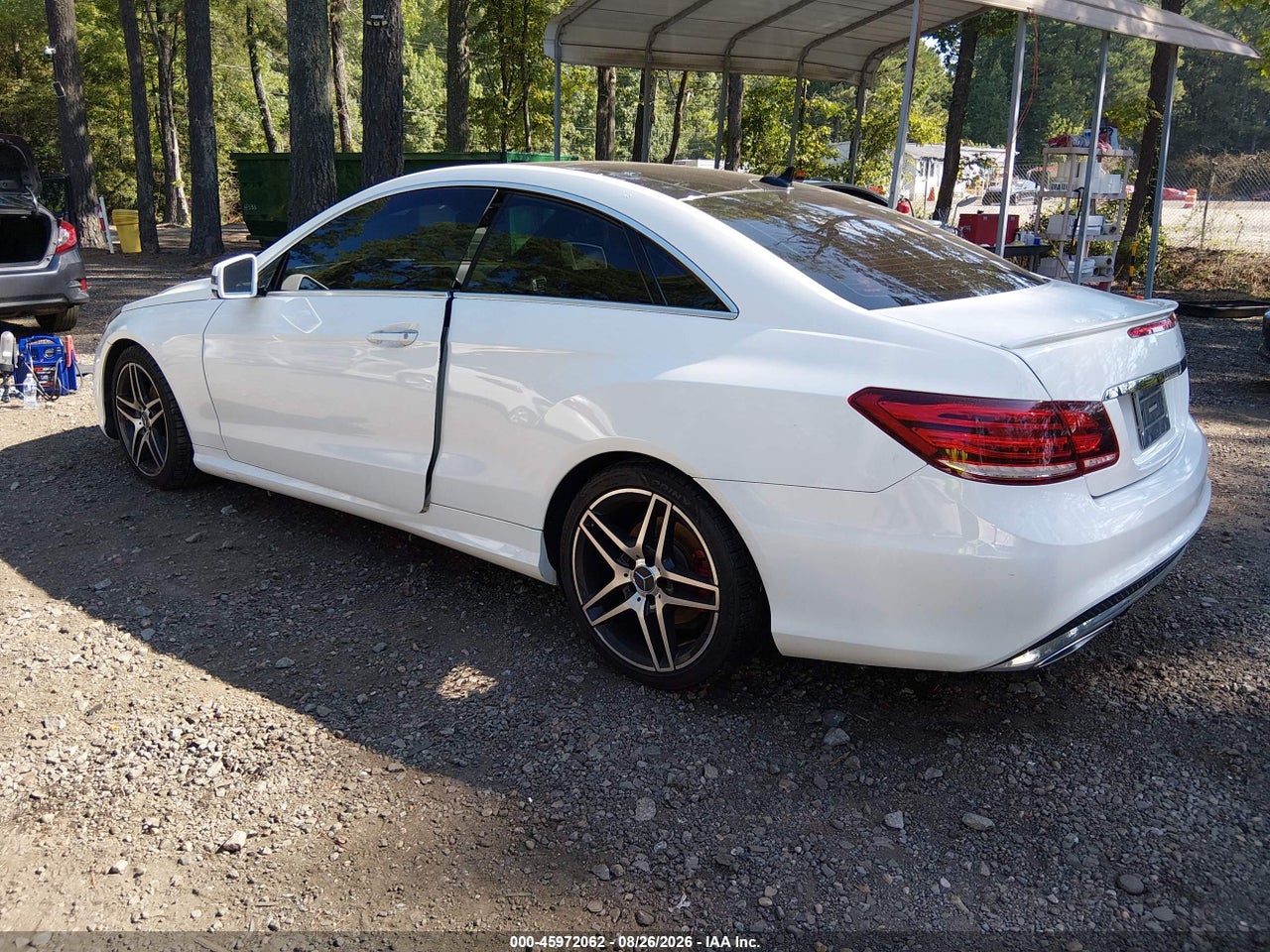 2016 MERCEDES-BENZ E 400 · 3/11