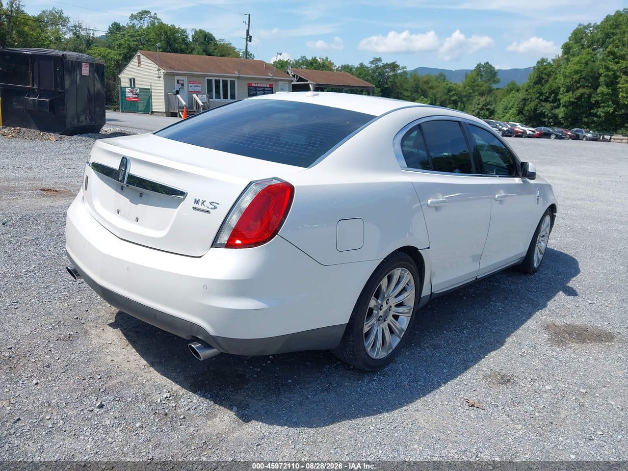 2011 LINCOLN MKS ECOBOOST · 4/11