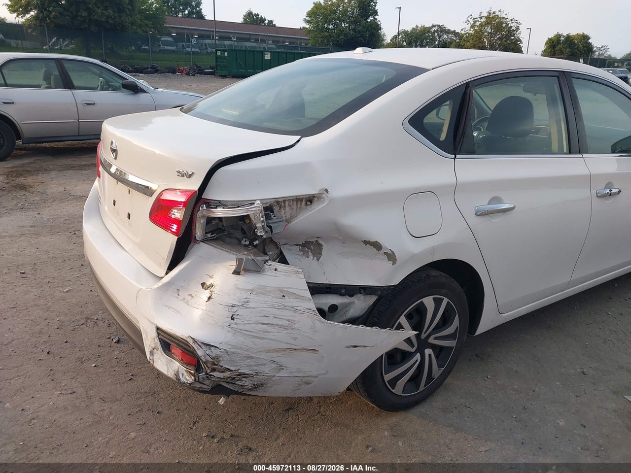 2016 NISSAN SENTRA SV · 6/11