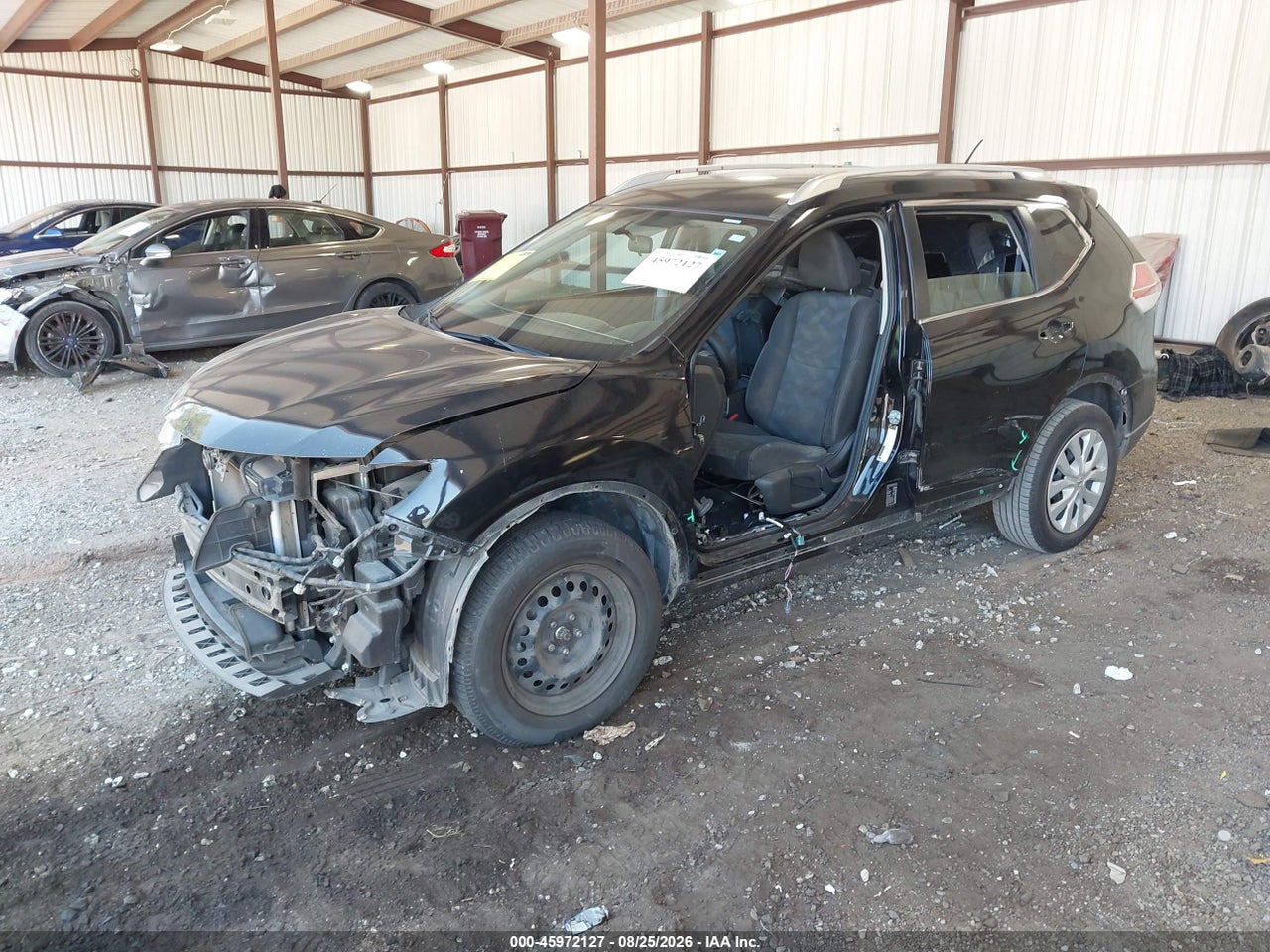2016 NISSAN ROGUE S · 2/11