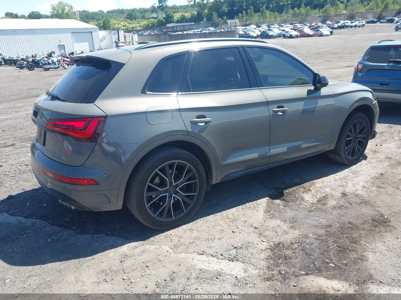 2023 AUDI SQ5 PREMIUM PLUS TFSI QUATTRO TIPTRONIC · 4/11