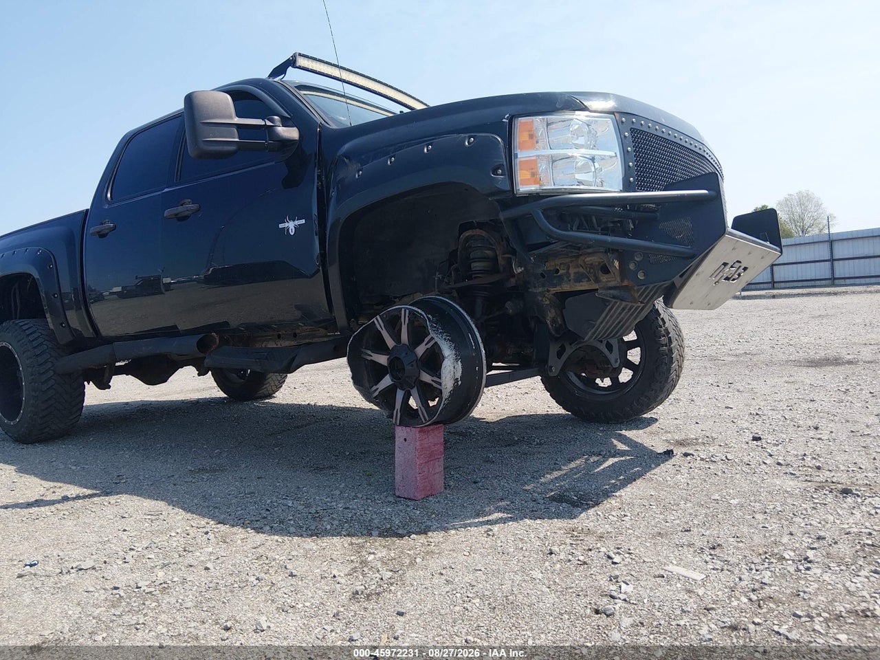 2013 CHEVROLET SILVERADO 1500 LT · 6/11