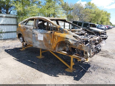 JTDKN3DU8B0****** · 2011 TOYOTA PRIUS TWO
