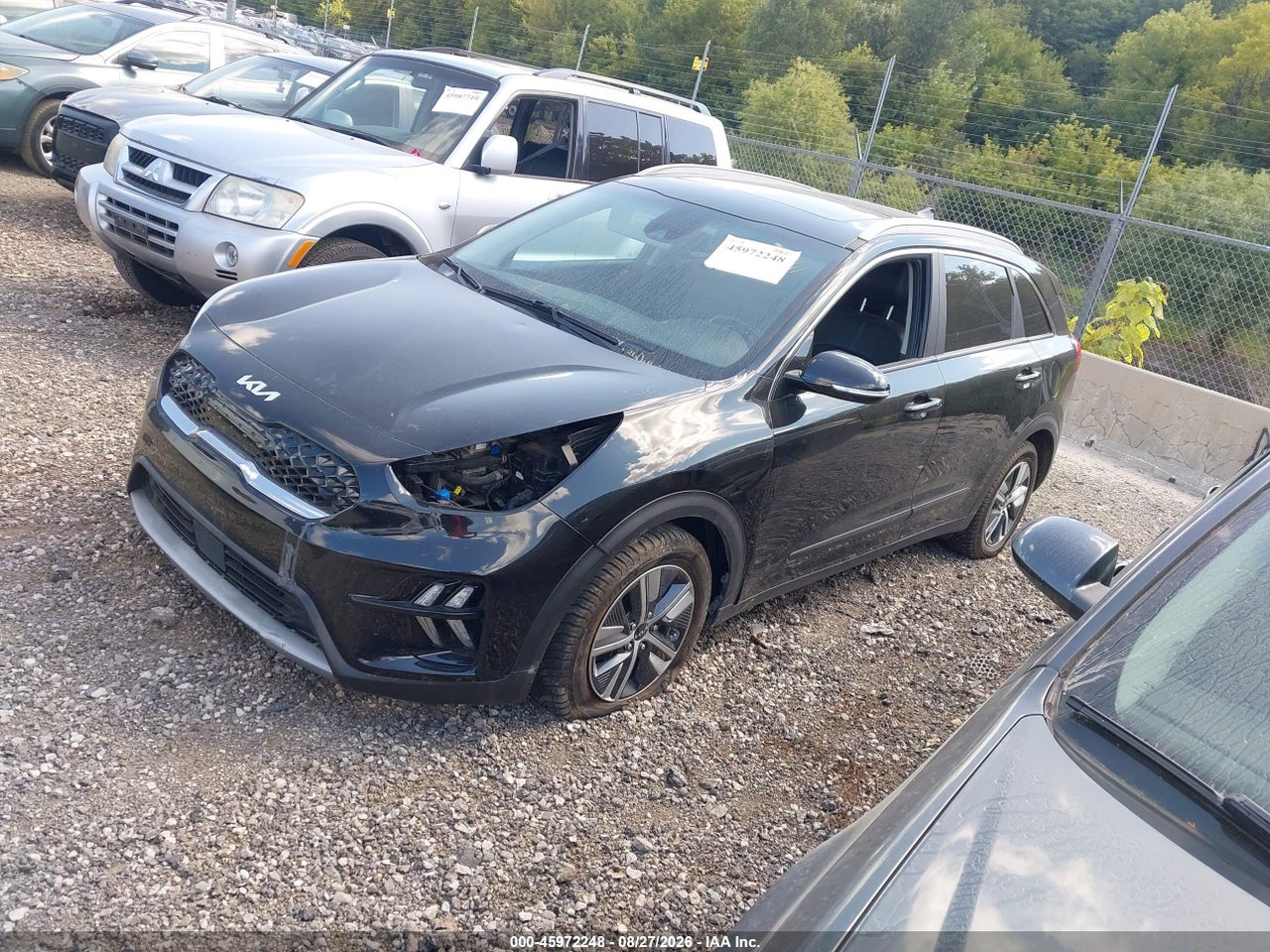 2022 KIA NIRO EX PREMIUM · 2/11