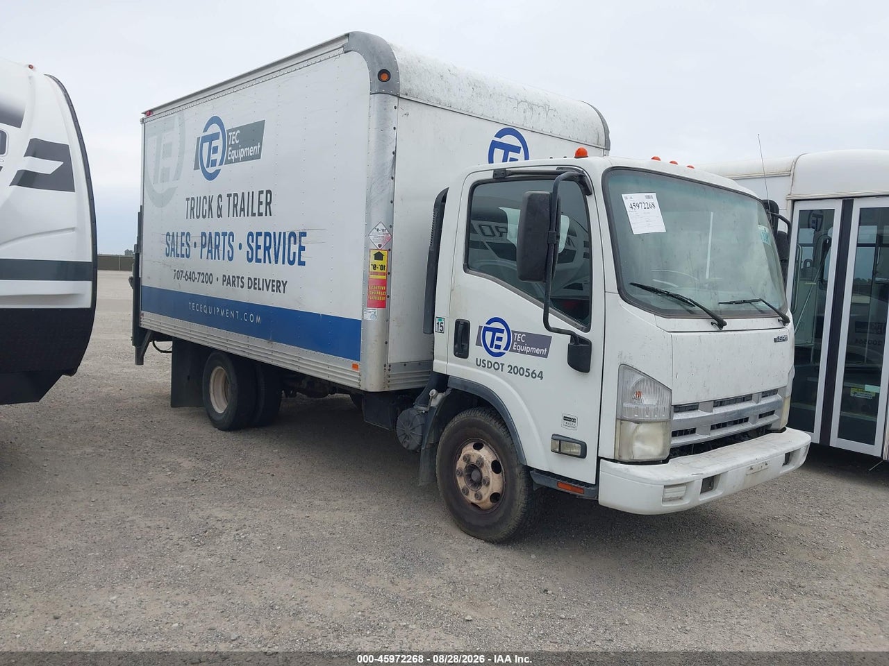 2013 ISUZU NPR GAS REG