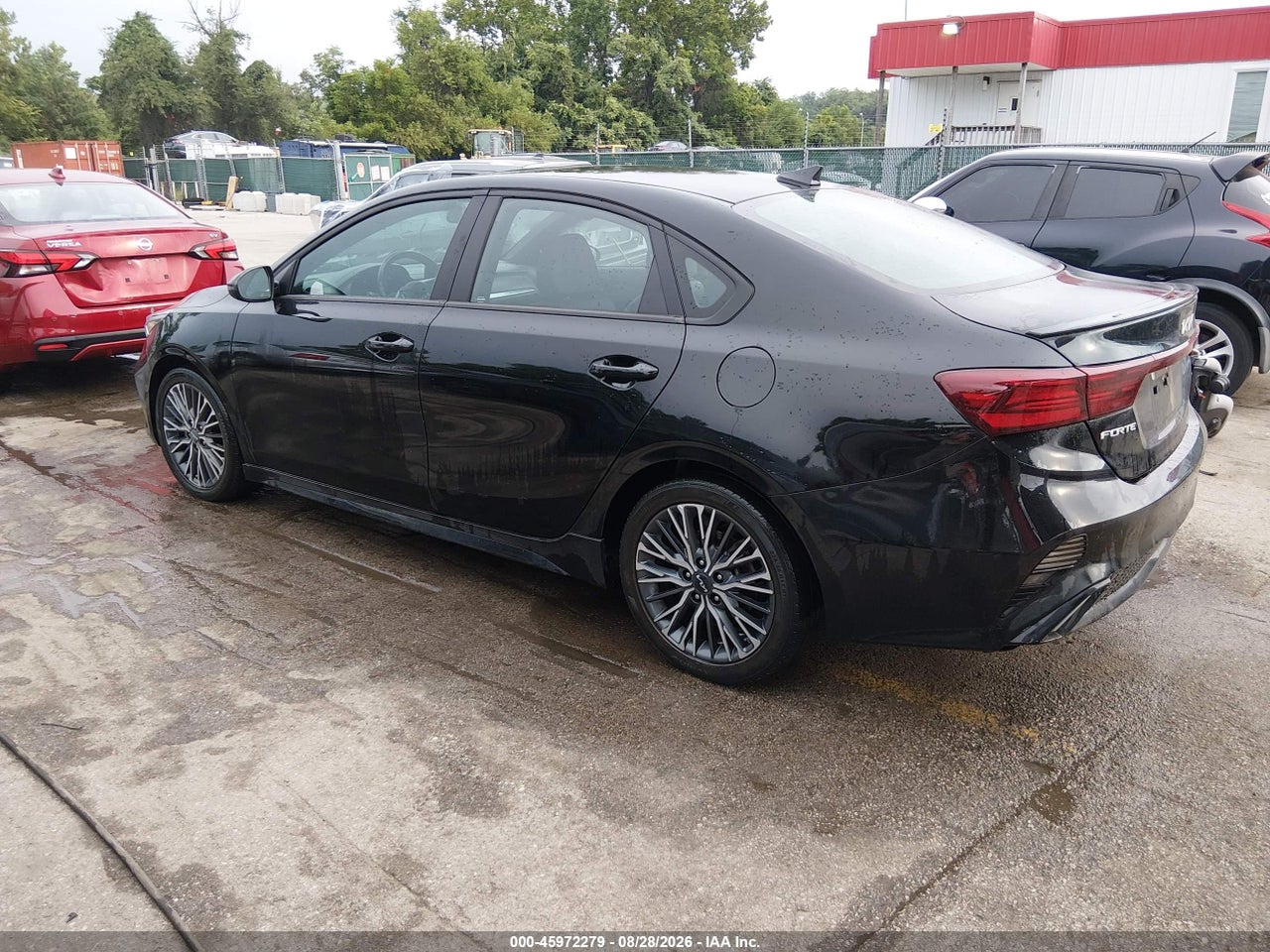 2023 KIA FORTE GT-LINE · 3/7