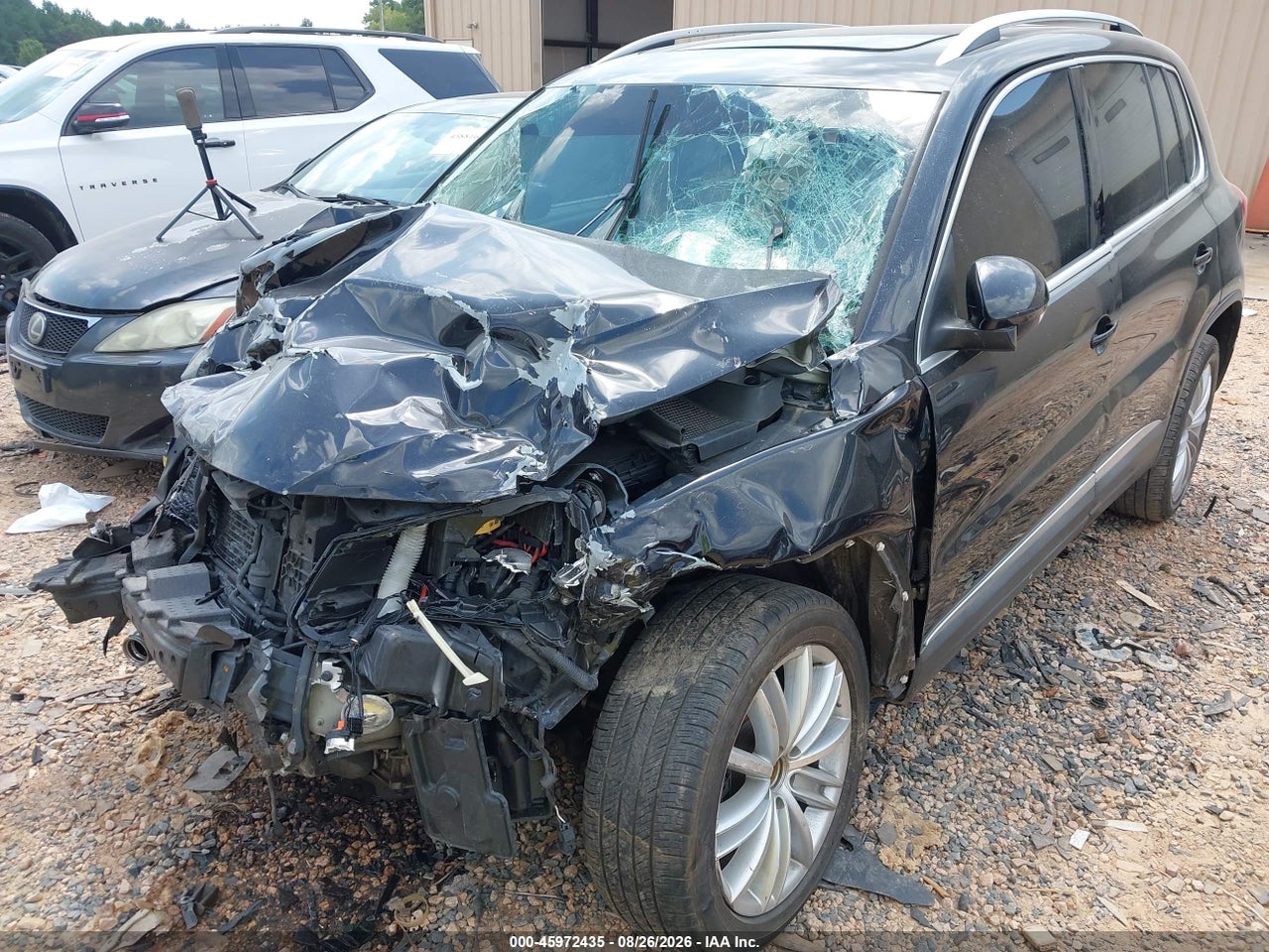 2013 VOLKSWAGEN TIGUAN SE · 6/11