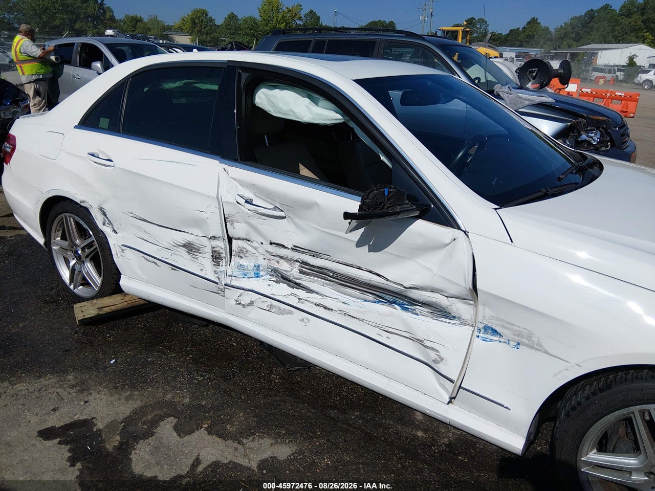 2013 MERCEDES-BENZ E 350 4MATIC · 6/10