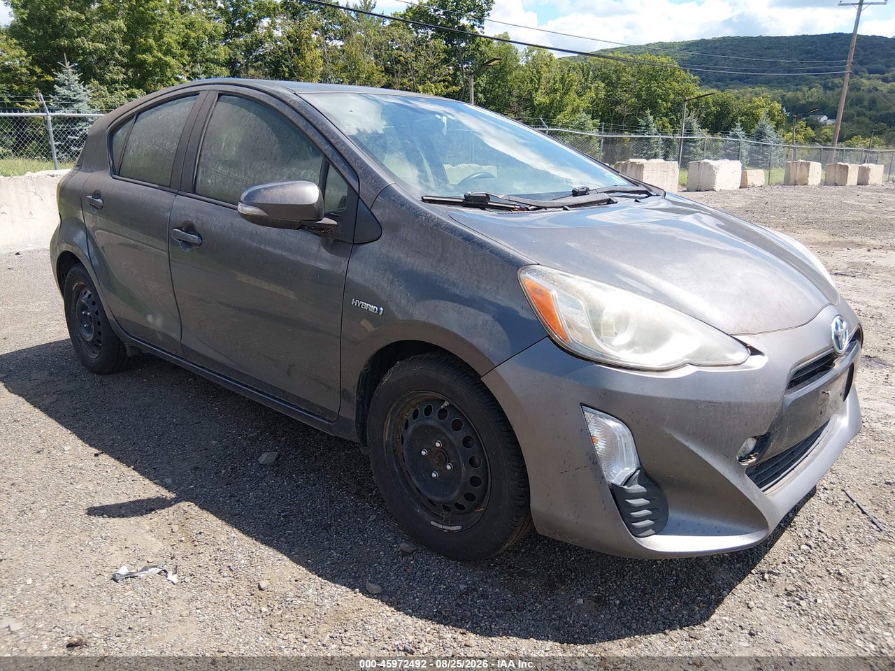 JTDKDTB38G1****** · 2016 TOYOTA PRIUS C TWO