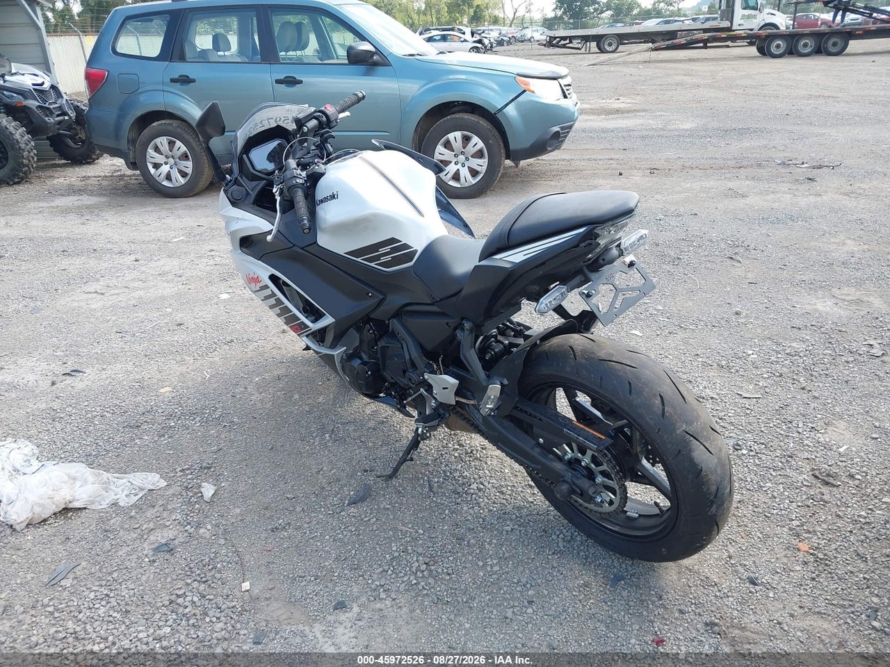 2026 KAWASAKI EX650 P · 3/11