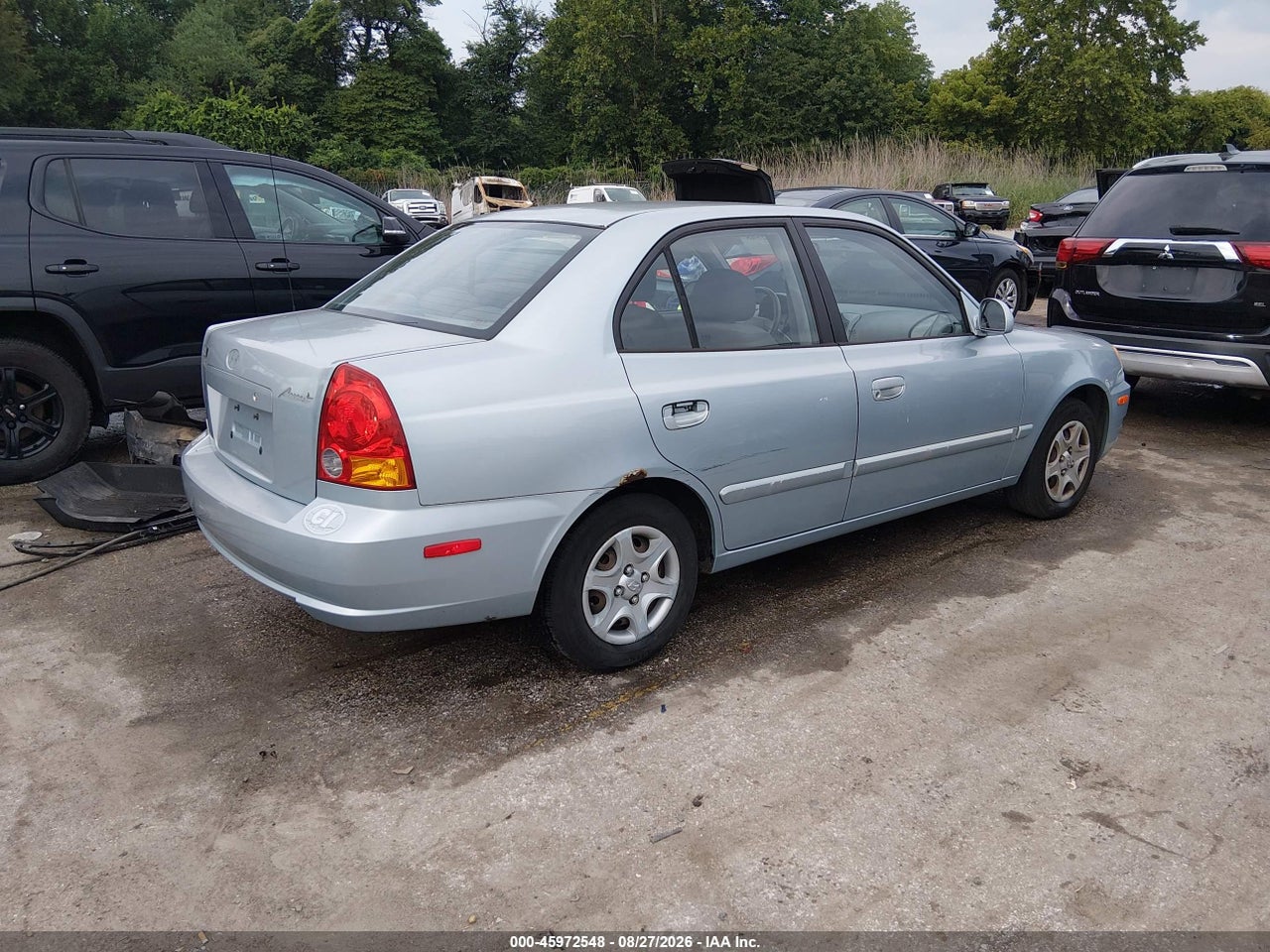 2004 HYUNDAI ACCENT GL · 4/11