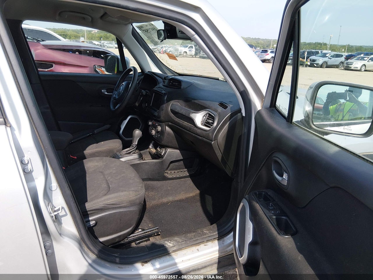 2018 JEEP RENEGADE LATITUDE FWD · 5/11