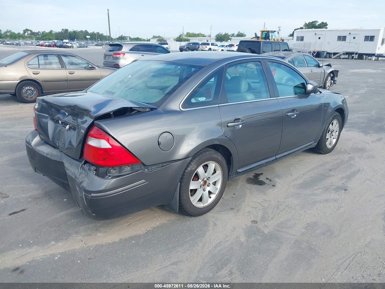 2006 FORD FIVE HUNDRED SEL · 4/11