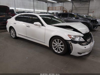 JTHDL5EF1B5****** · 2011 LEXUS LS 460 L
