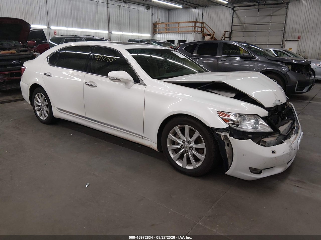 JTHDL5EF1B5****** · 2011 LEXUS LS 460 L