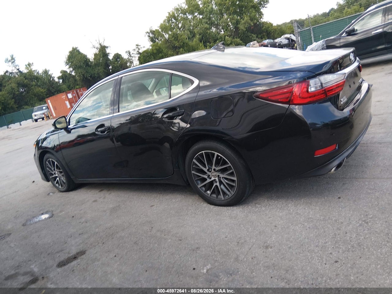 2016 LEXUS ES 350 · 6/11