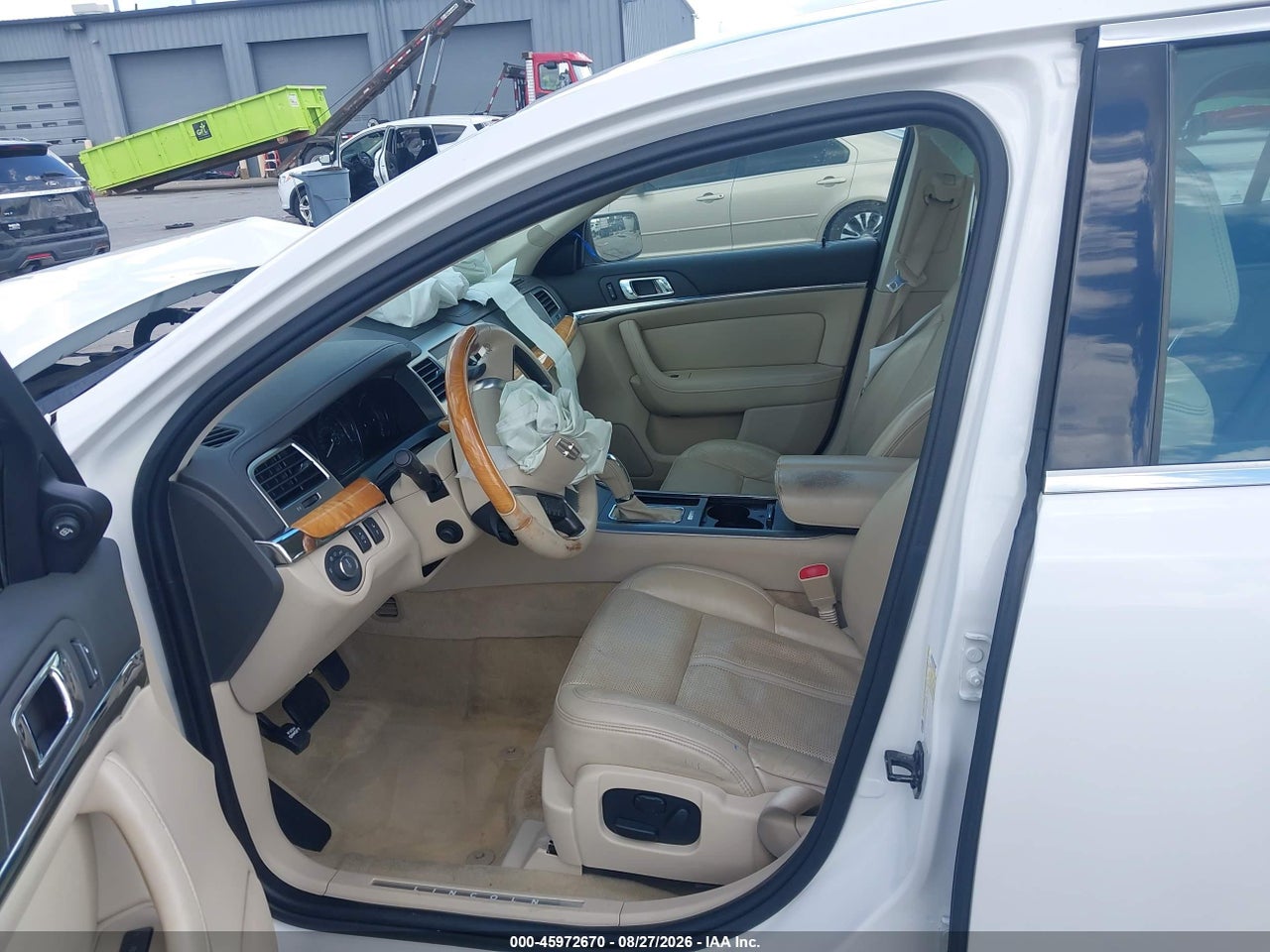 2012 LINCOLN MKS   · 5/11
