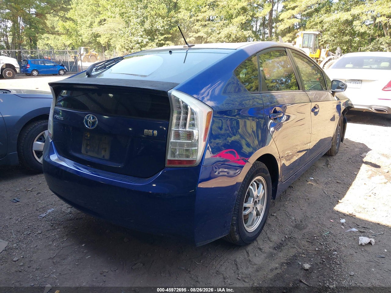 2011 TOYOTA PRIUS TWO · 4/11