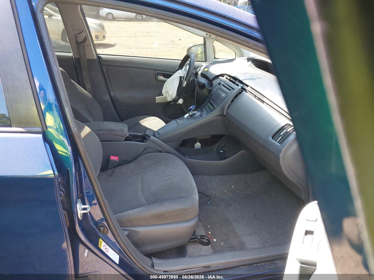 2011 TOYOTA PRIUS TWO · 5/11