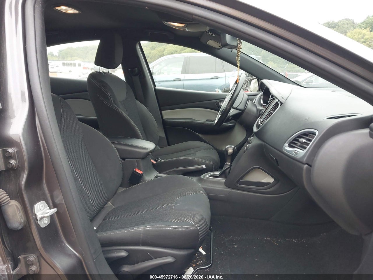 2016 DODGE DART SXT · 5/11