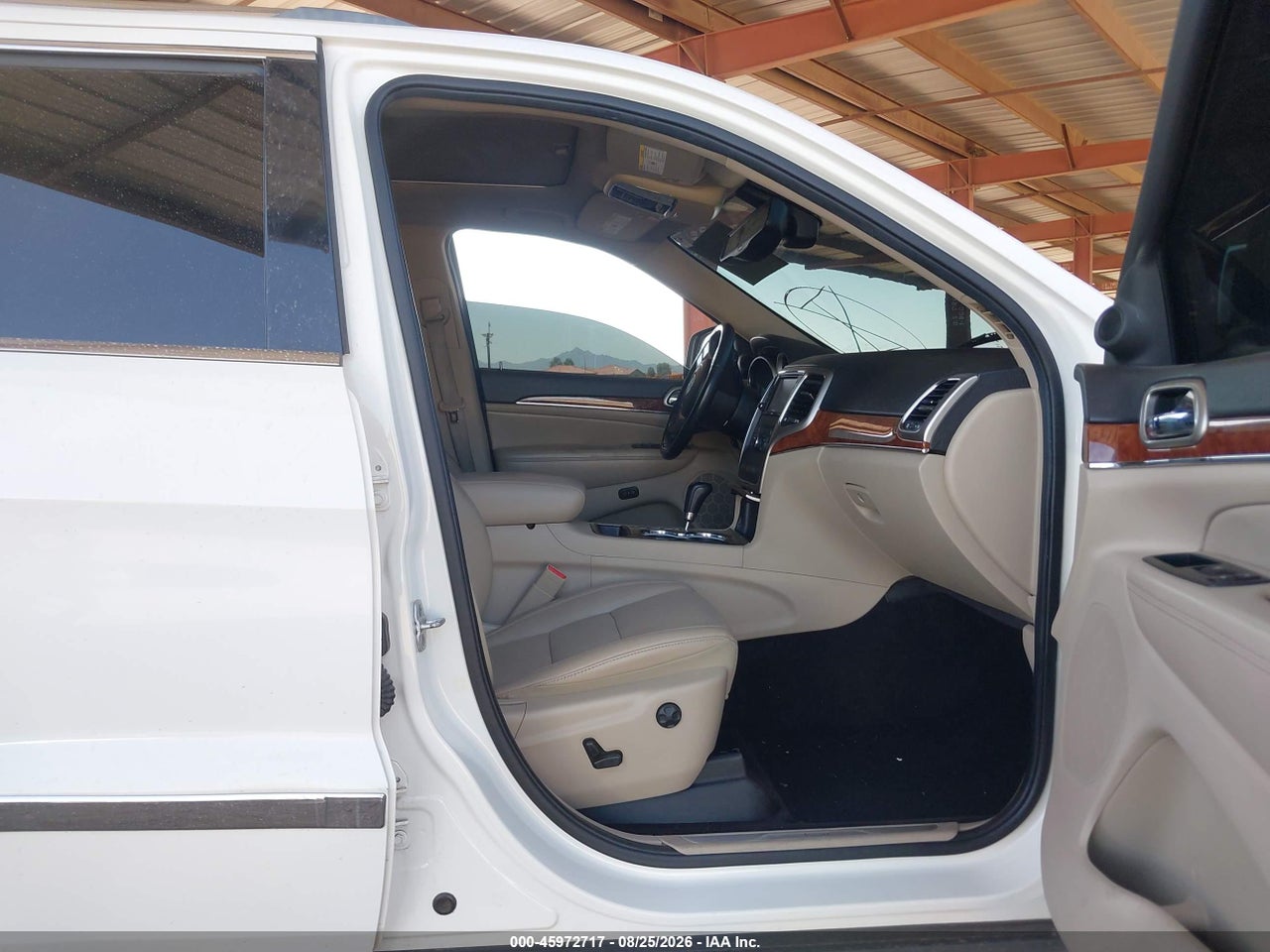 2011 JEEP GRAND CHEROKEE LIMITED · 5/11