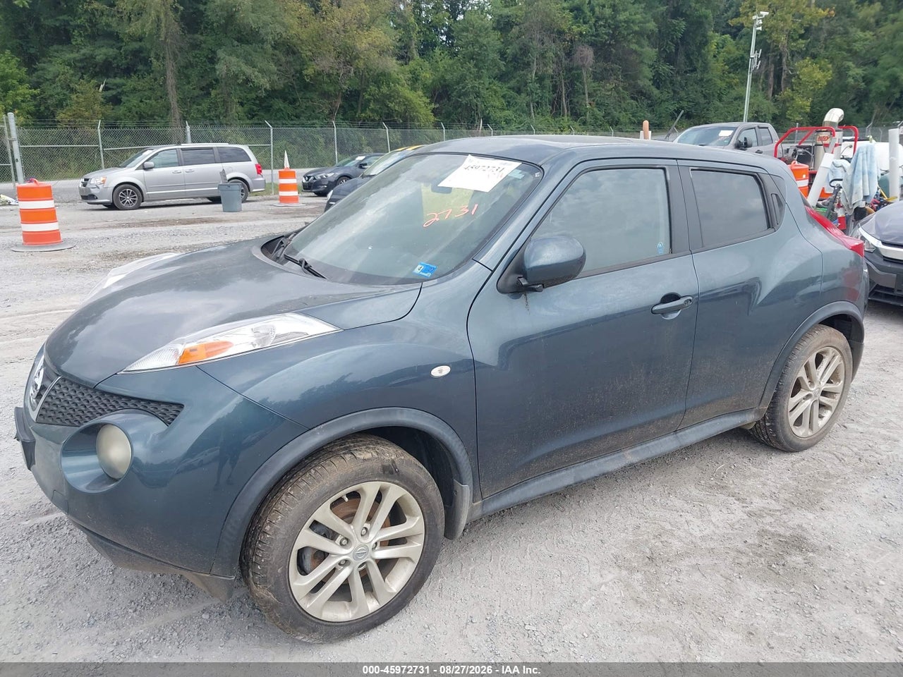 2013 NISSAN JUKE SL · 2/11