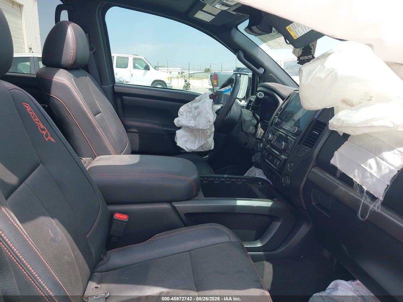 2024 NISSAN TITAN PRO-4X 4X4 · 5/11