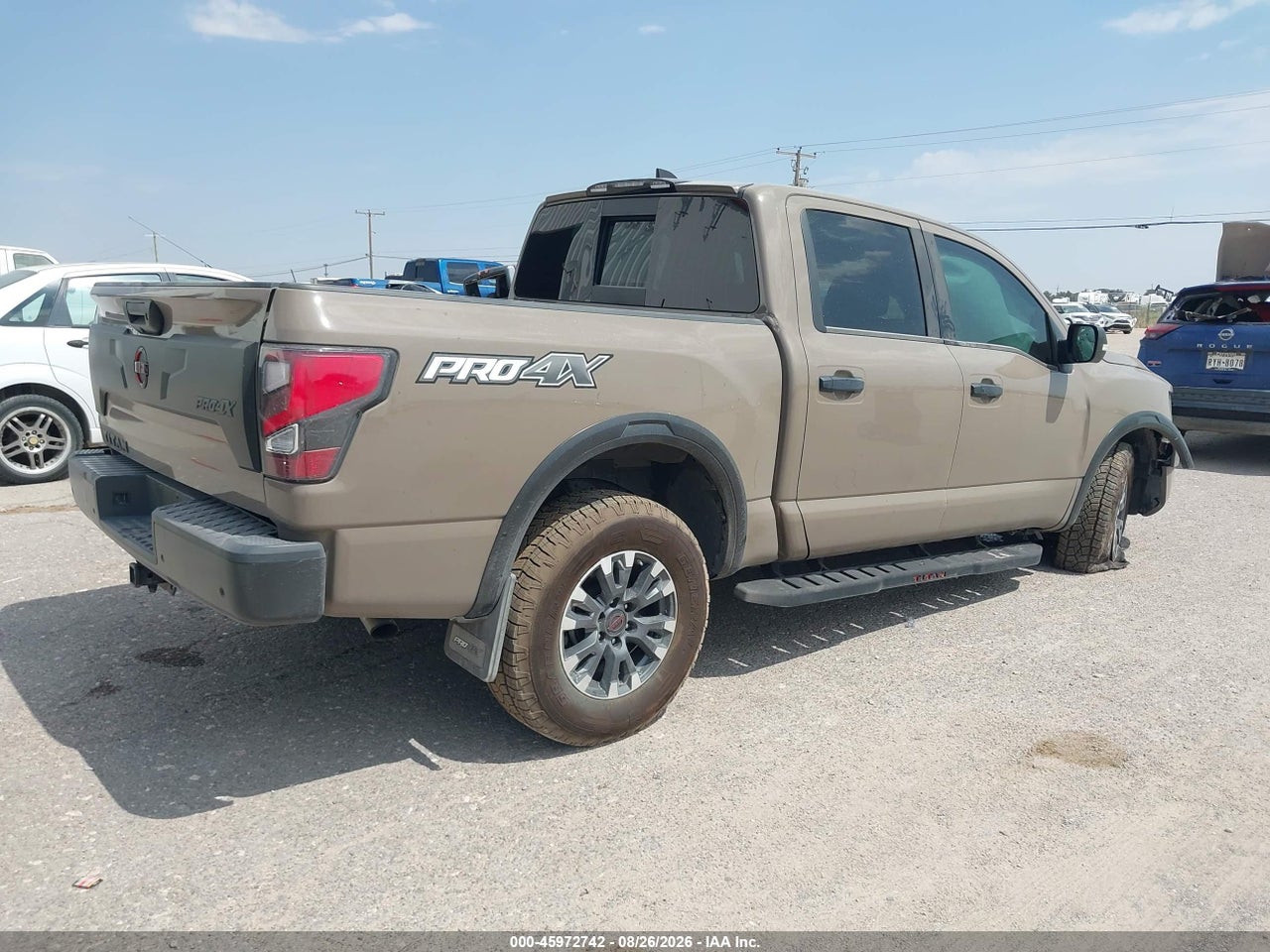 2024 NISSAN TITAN PRO-4X 4X4 · 4/11