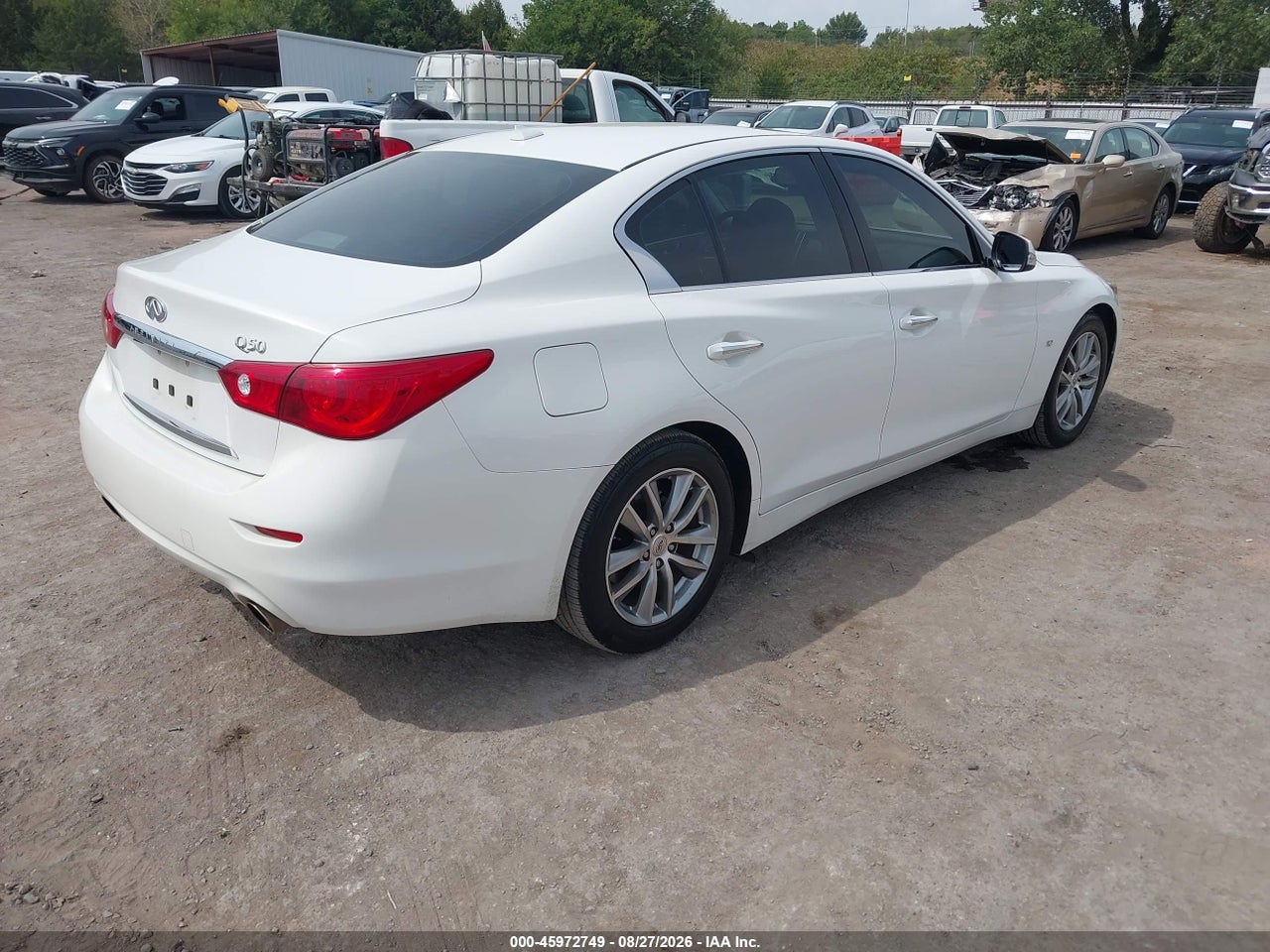 2015 INFINITI Q50 PREMIUM · 4/11