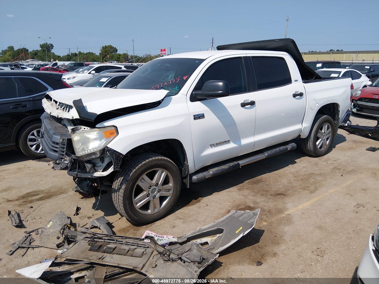 2015 TOYOTA TUNDRA SR5 5.7L V8 · 2/11