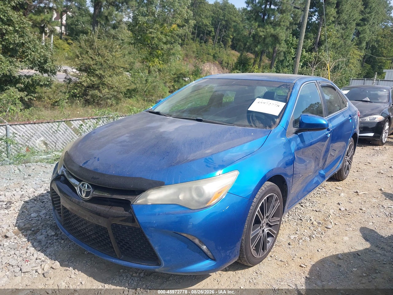 2016 TOYOTA CAMRY SE · 2/11