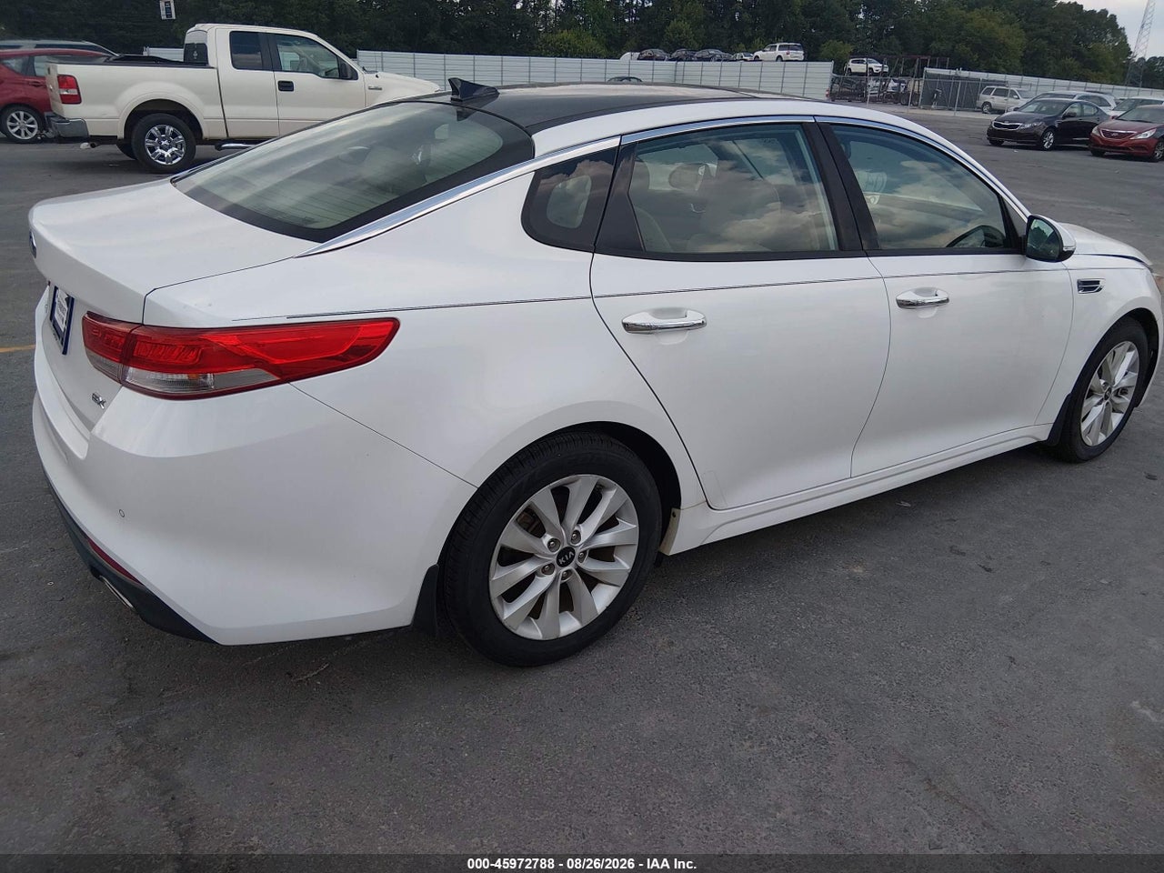 2016 KIA OPTIMA EX · 4/11
