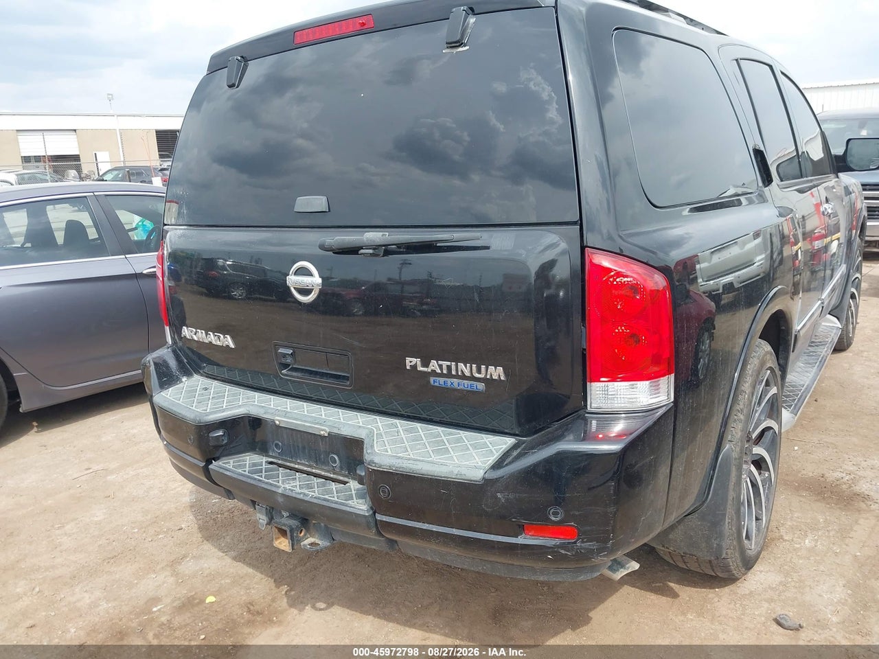 2010 NISSAN ARMADA PLATINUM · 4/11