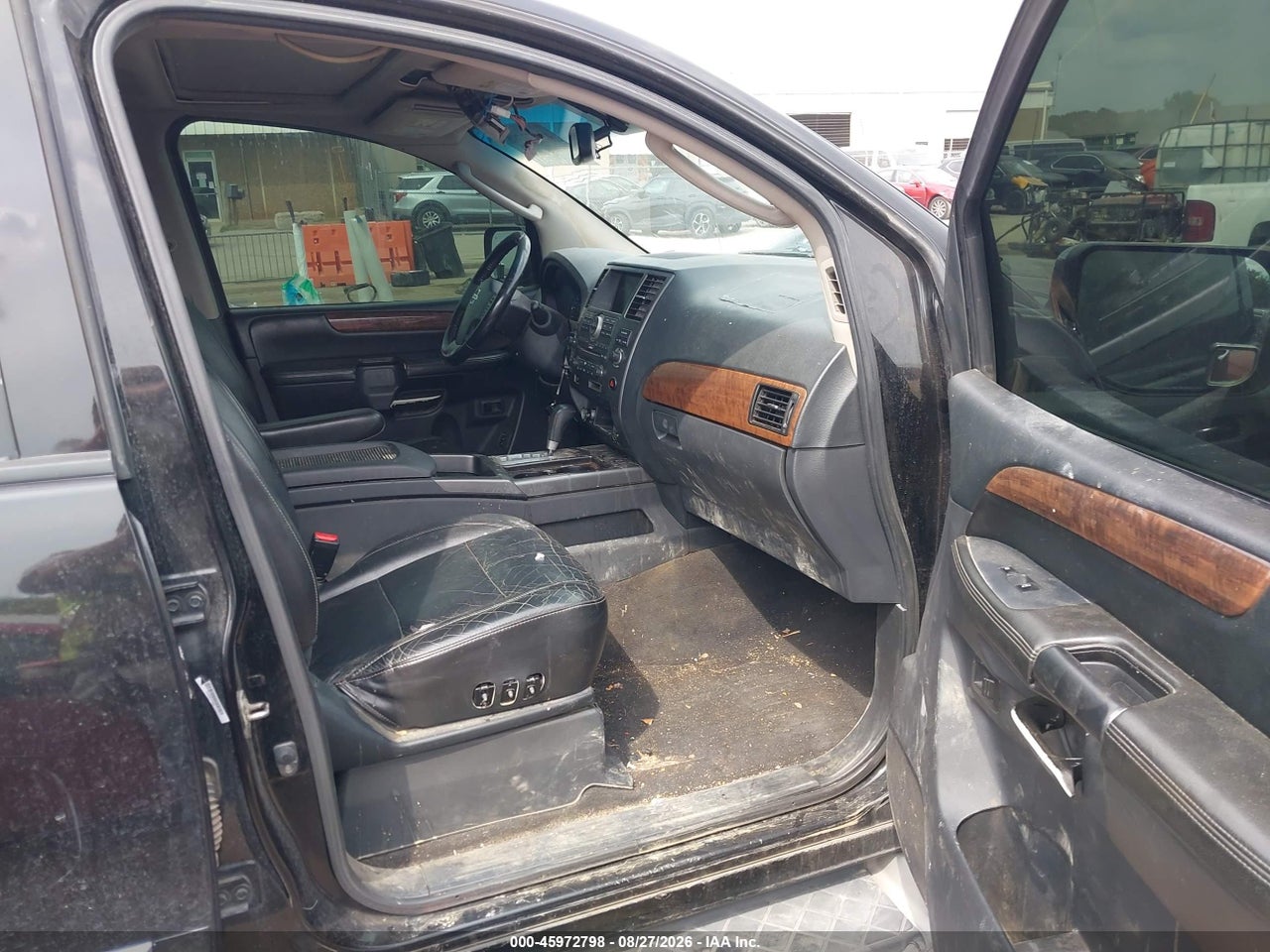 2010 NISSAN ARMADA PLATINUM · 5/11